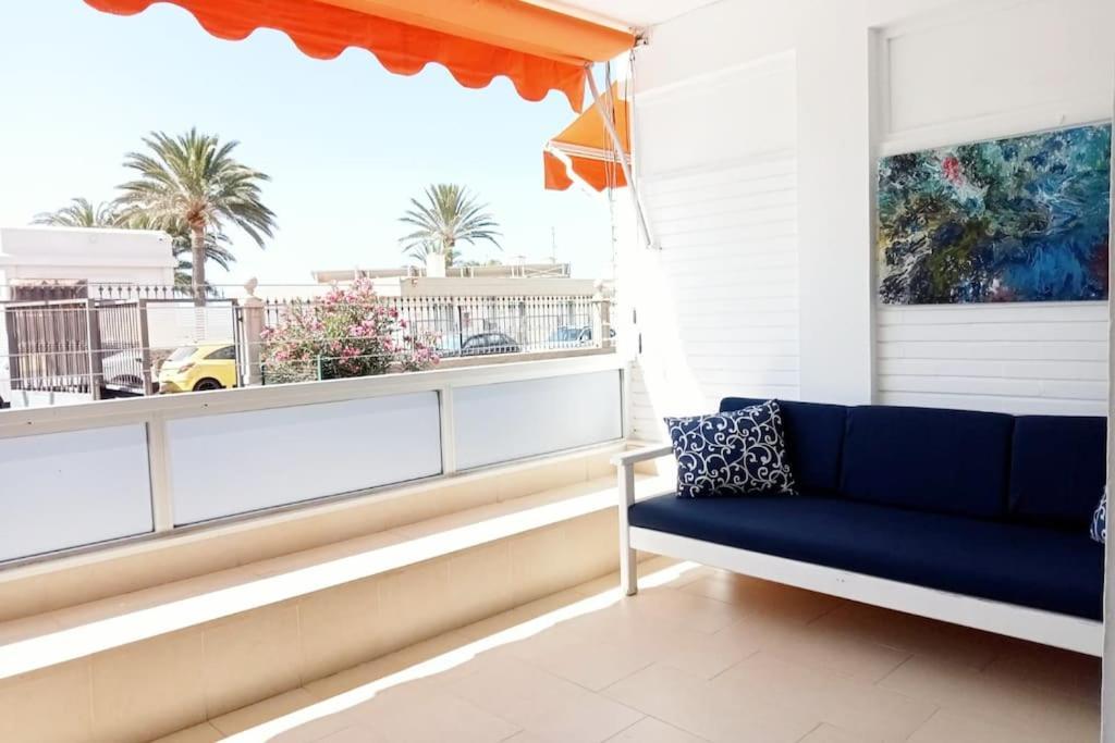 Apartment With Large Terrace, 10 Meters From Playa De Las Burras San Bartolome de Tirajana  Exterior photo